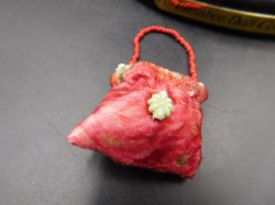 tonner hawaiin purse view
